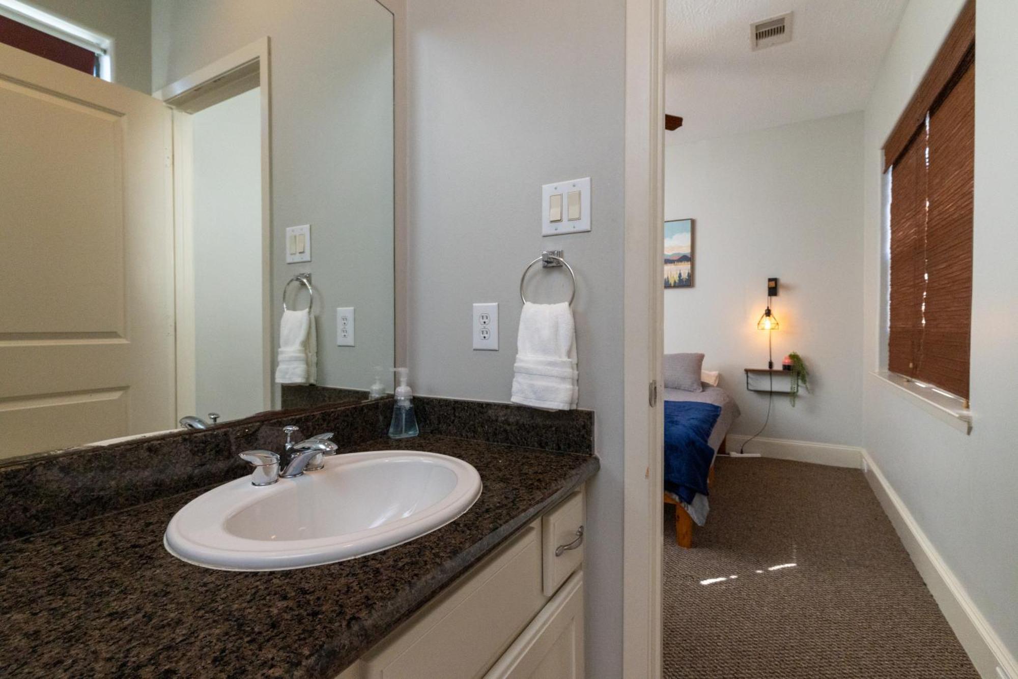 The Nest In East Downtown Houston Texas Villa Exterior foto